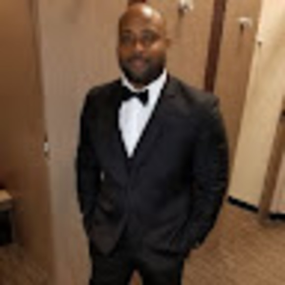 Meet your Posher, Thomas - Picture 1 of 1